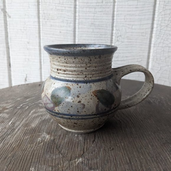 Two Handmade Ceramic Mugs Grey and Blue - Picture 8 of 9